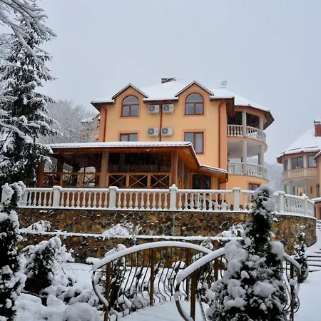 вiлла тераса Polyana (Transcarpathia)