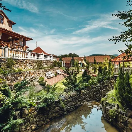 вiлла тераса Polyana (Transcarpathia)