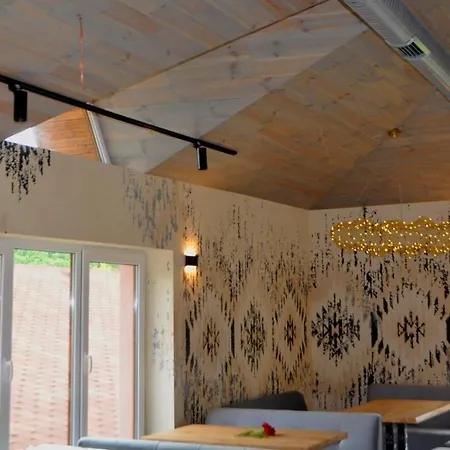 호텔 вiлла тераса 폴리아나