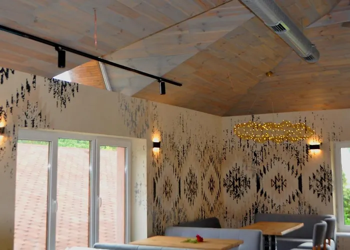 酒店 вiлла тераса 波利亚纳