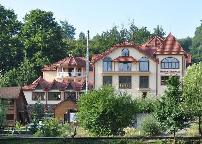 酒店 вiлла тераса 波利亚纳